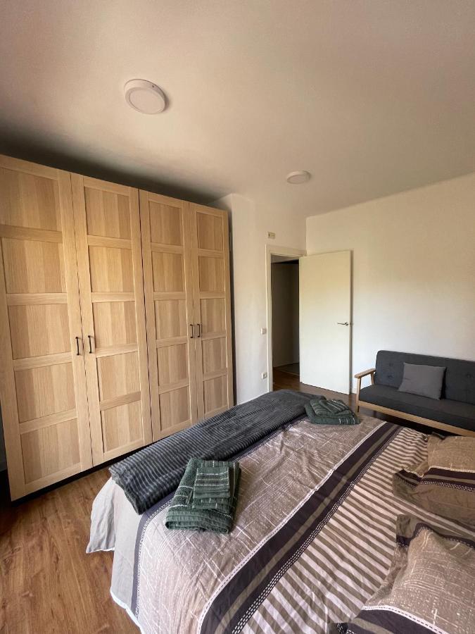 Apartamento Centrico En Berga - Alberga Buitenkant foto