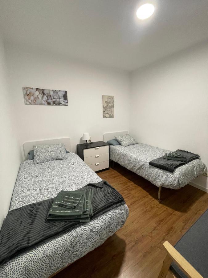 Apartamento Centrico En Berga - Alberga Buitenkant foto